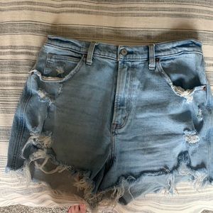 Abercrombie ultra high mom short